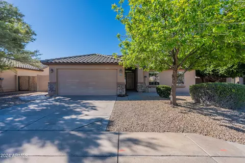 Exterior - 10249 E Dolphin Ave, Mesa, AZ 85208 photo 2 of 16