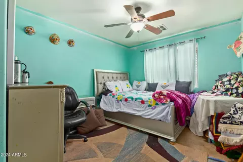 Bedroom - 2936 S 73rd Ln, Phoenix, AZ 85043 photo 8 of 9