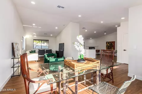 Dining - 5347 E Sheridan St, Phoenix, AZ 85008 photo 1 of 2