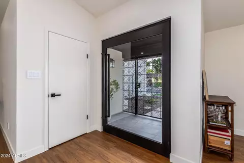 Entry Way - 5347 E Sheridan St, Phoenix, AZ 85008 photo 2 of 2