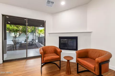 Living - 5347 E Sheridan St, Phoenix, AZ 85008 photo 1 of 6