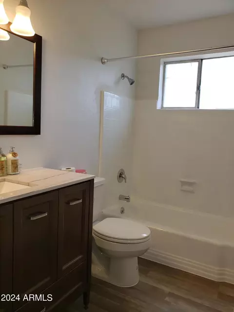 Bath - 806 S Sunset Dr, Snowflake, AZ 85937 photo 6 of 6