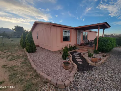 6920 S Rainbow Vista Ln, Hereford, AZ 85615