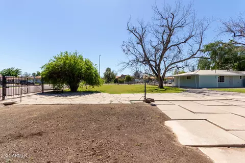 Exterior - 1050 E Jarvis Ave, Mesa, AZ 85204 photo 16 of 18