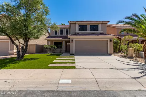 Exterior - 4233 E Raven Rd, Phoenix, AZ 85044 photo 2 of 13