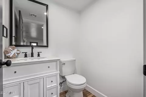 Bath - 4233 E Raven Rd, Phoenix, AZ 85044 photo 1 of 5