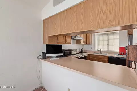 Kitchen - 4725 E Brown Rd #72, Mesa, AZ 85205 photo 2 of 5