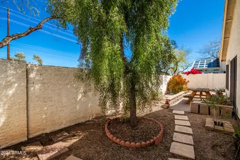 Exterior - 4725 E Brown Rd #72, Mesa, AZ 85205 photo 7 of 11