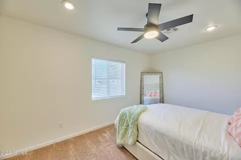 Bedroom - 2849 E Beryl Ave, Phoenix, AZ 85028 photo 7 of 9