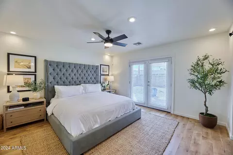 Bedroom - 2849 E Beryl Ave, Phoenix, AZ 85028 photo 1 of 9