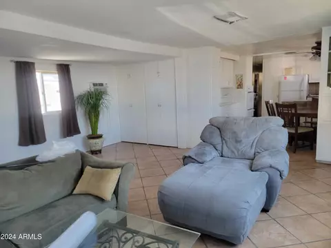 530 S Alma School Rd #10, Mesa, AZ 85210