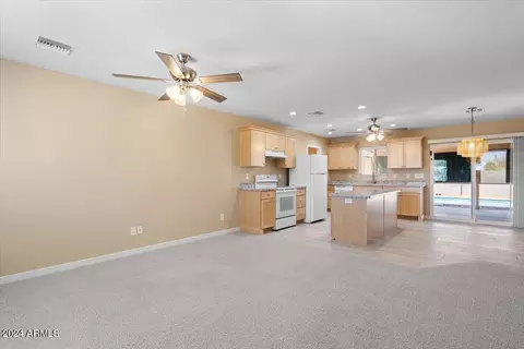 2626 S Mariposa Rd, Apache Junction, AZ 85119 photo 7