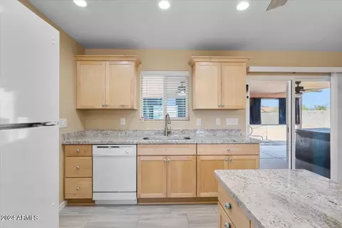 2626 S Mariposa Rd, Apache Junction, AZ 85119 photo 14