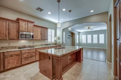 Kitchen - 2762 E Parkview Dr, Gilbert, AZ 85295 photo 5 of 5