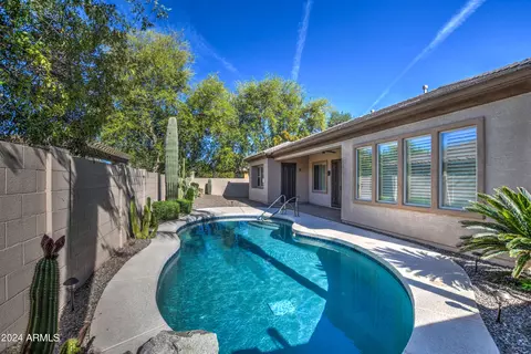 Exterior - 2762 E Parkview Dr, Gilbert, AZ 85295 photo 6 of 13