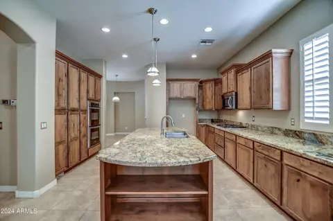 Kitchen - 2762 E Parkview Dr, Gilbert, AZ 85295 photo 1 of 5