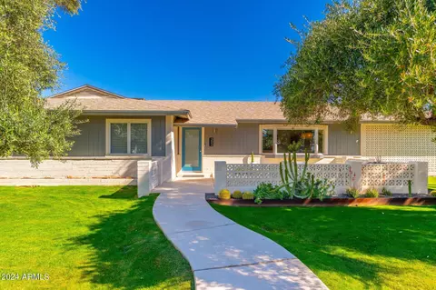 302 W El Caminito Dr, Phoenix, AZ 85021