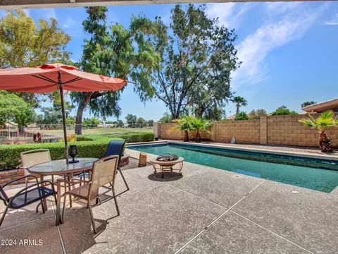7641 W Escuda Dr, Glendale, AZ 85308