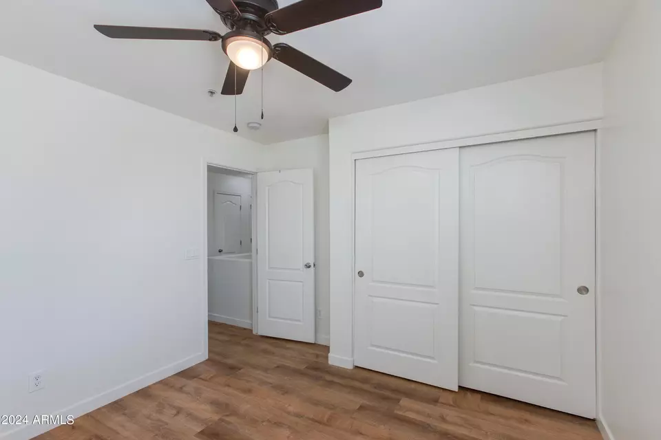 Bedroom - 1526 N 81st Ln, Phoenix, AZ 85043 photo 2 of 6