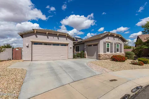 16374 W Soft Wind Dr #., Surprise, AZ 85387