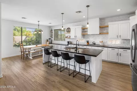 1630 E Yellowstone Pl, Chandler, AZ 85249