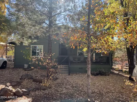 17185 S Mescalero Dr, Munds Park, AZ 86017