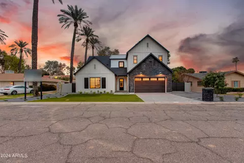 Exterior - 4609 E Catalina Dr, Phoenix, AZ 85018 photo 14 of 17