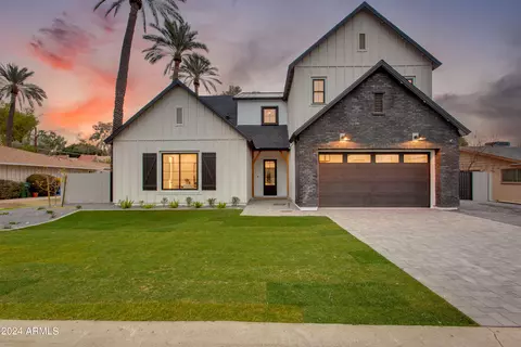 Exterior - 4609 E Catalina Dr, Phoenix, AZ 85018 photo 2 of 17