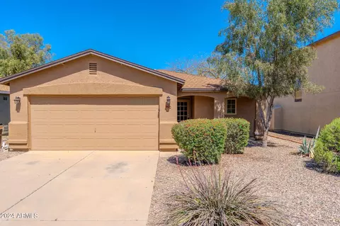 1020 E Denim Trl, San Tan Valley, AZ 85143