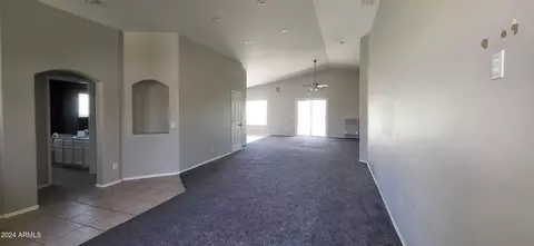16005 N 35th Dr, Phoenix, AZ 85053 photo 5