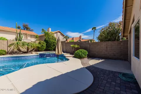 Exterior - 6606 E Saddleback St, Mesa, AZ 85215 photo 13 of 17