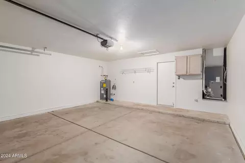Exterior - 6606 E Saddleback St, Mesa, AZ 85215 photo 7 of 17