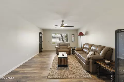 Living - 1736 El Parque Dr, Tempe, AZ 85282 photo 2 of 4