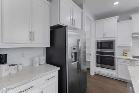 Kitchen - 4509 S Electron --, Mesa, AZ 85212 photo 6 of 8