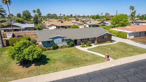 View/Area - 8618 N 15th Dr, Phoenix, AZ 85021 photo 12 of 12