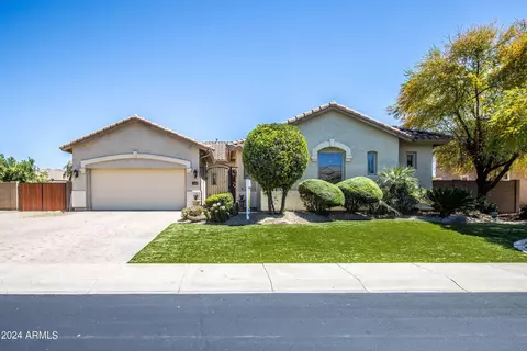 2763 S Roanoke St, Gilbert, AZ 85295