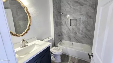 8917 N 65th Dr, Glendale, AZ 85302 photo 12