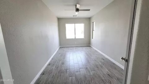 8917 N 65th Dr, Glendale, AZ 85302 photo 5