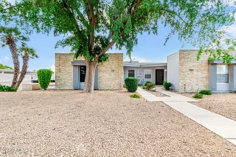 17209 N 106th Ave, Sun City, AZ 85373