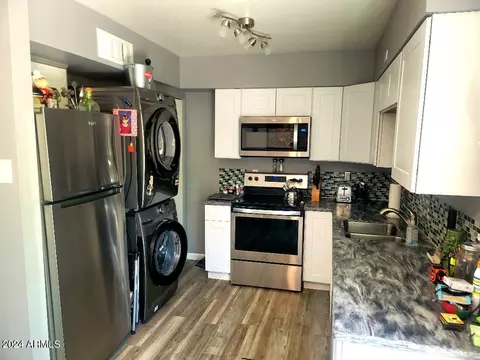 1159 E Vaughn St #B, Tempe, AZ 85283 photo 5