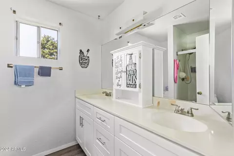 Bath - 3024 E Dover St, Mesa, AZ 85213 photo 1 of 3