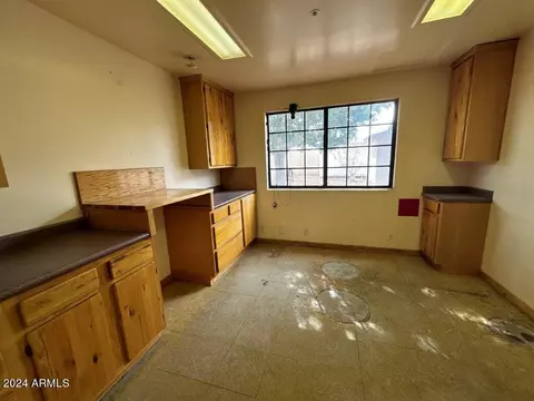 2541 E Adams St, Phoenix, AZ 85034 photo 11