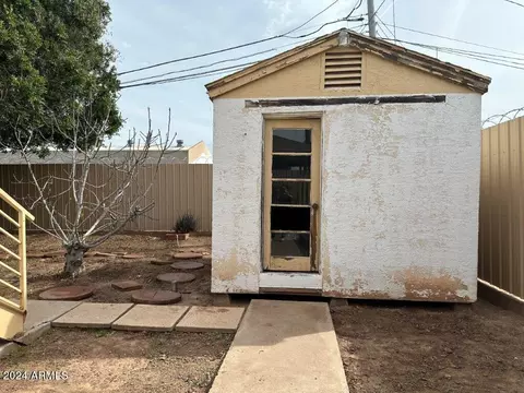 2541 E Adams St, Phoenix, AZ 85034 photo 8