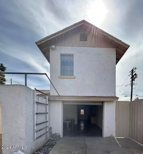 2541 E Adams St, Phoenix, AZ 85034 photo 4