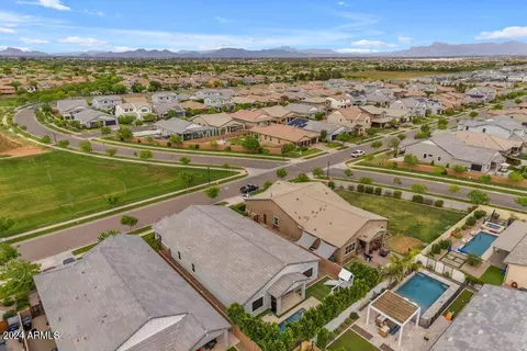 View/Area - 3419 E Austin Dr, Gilbert, AZ 85296 photo 7 of 13