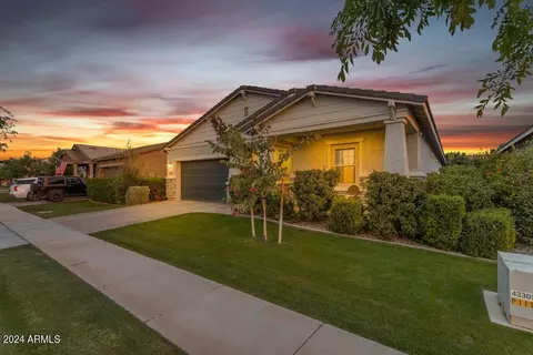 Exterior - 3419 E Austin Dr, Gilbert, AZ 85296 photo 2 of 14