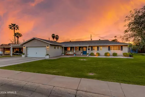4822 N 30th Pl, Phoenix, AZ 85016