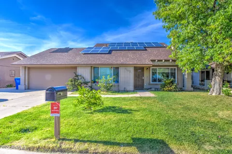 7702 W Pierson St, Phoenix, AZ 85033