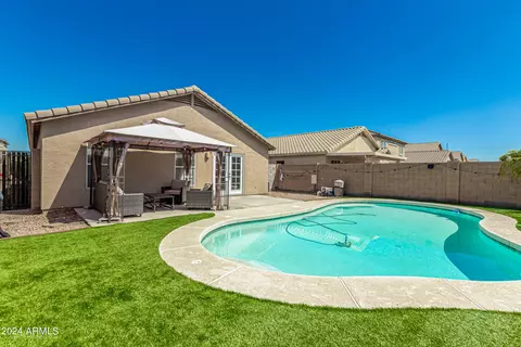 11615 W Vogel Ave, Youngtown, AZ 85363