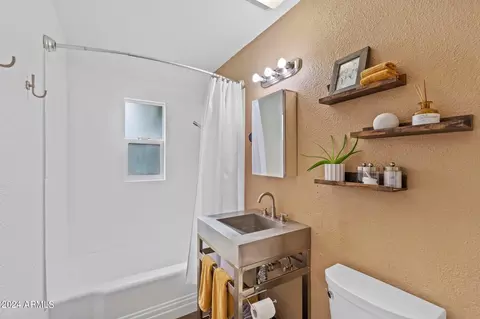 Bath - 1621 E Williams St, Tempe, AZ 85281 photo 2 of 2